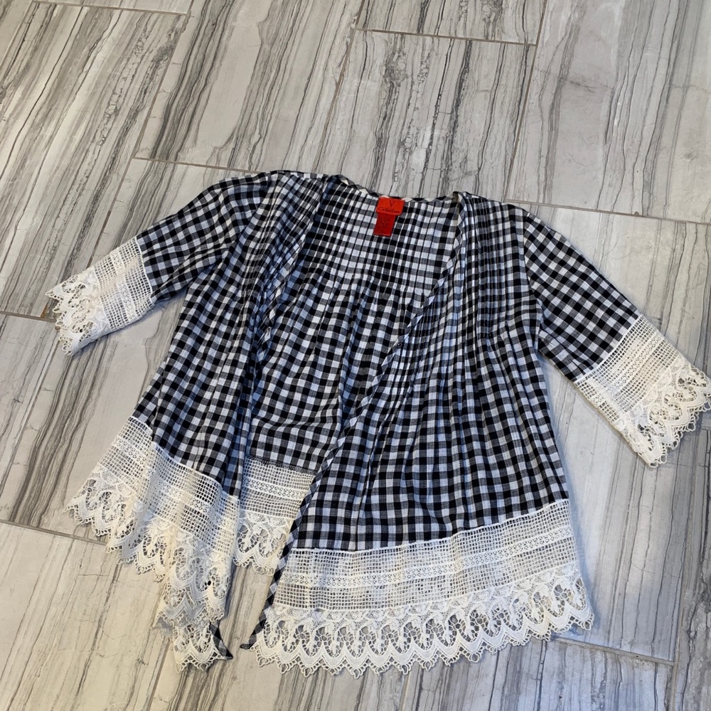 V Christina Gingham and Lace pleated kimono Cardi